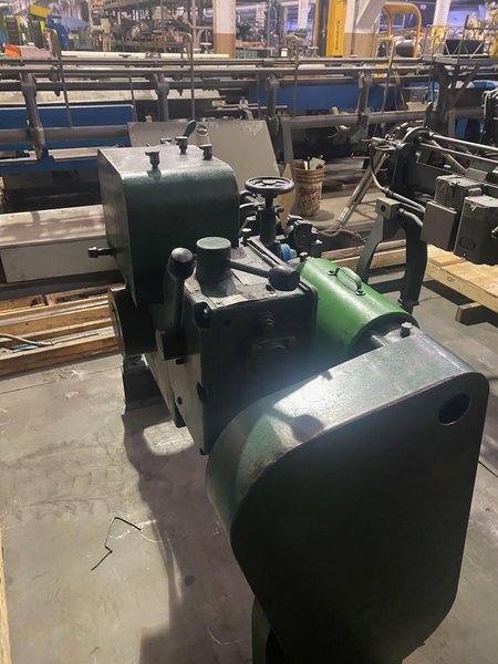 1/8&quot; Lewis Model 1CG Wire Straighten and Cutoff Machine