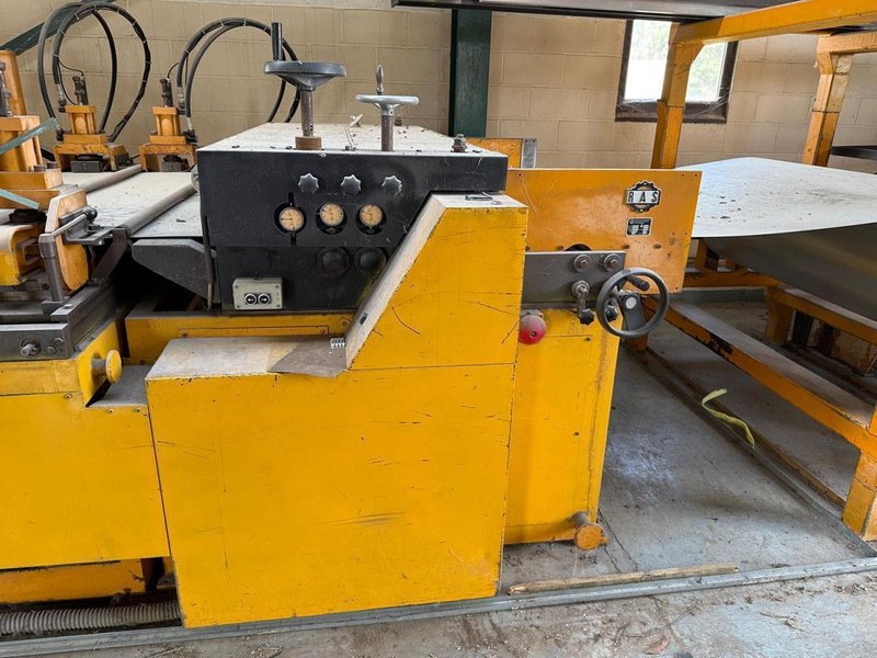 Ras Decoil / cut to length 1500 x 2 mm