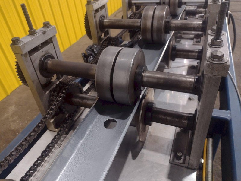 12 STAND X 10&quot; KNUDSON MODEL #KS-2468 STUD &amp; TRACK FRAMING ROLLFORMER, WITH AMS CONTROLS: STOCK #18942