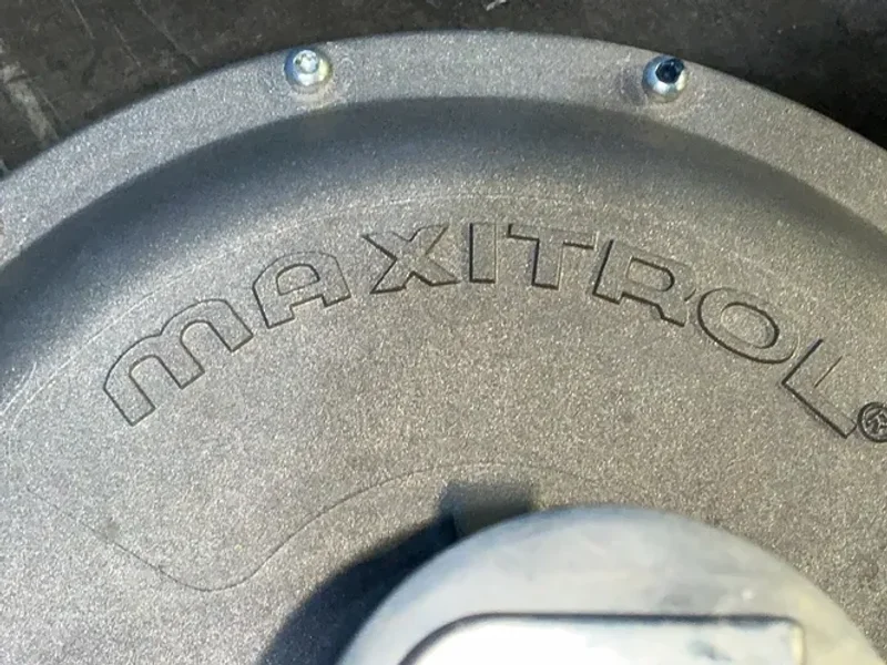 MAXITROL 2-12" 10PSIG MAX GAS PRESSURE REGULATOR  -  210G-2020-0006