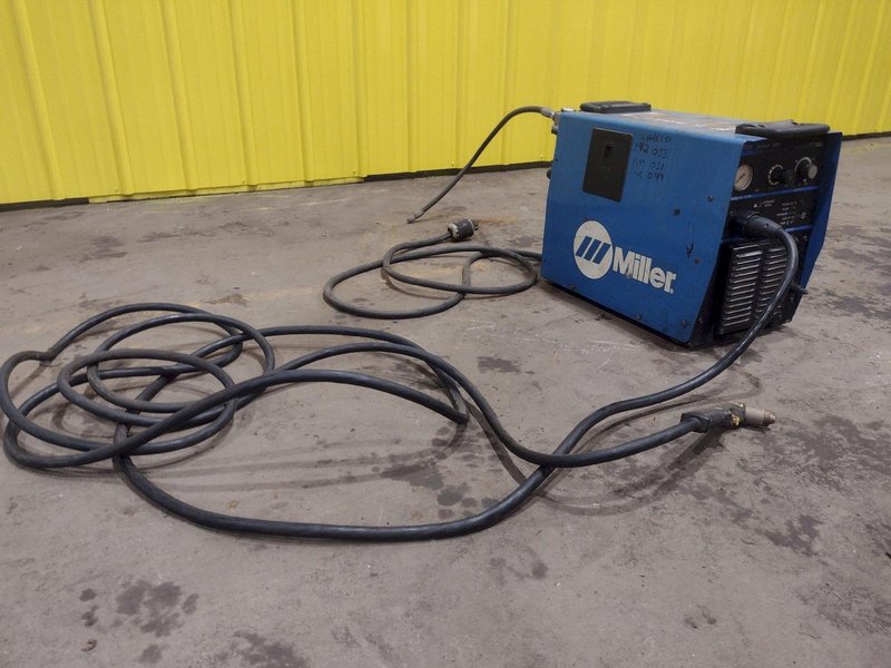 55 AMP MILLER SPECTRUM 2050 DC PLASMA CUTTING SYSTEM WITH AUTO-LINE: STOCK #18703