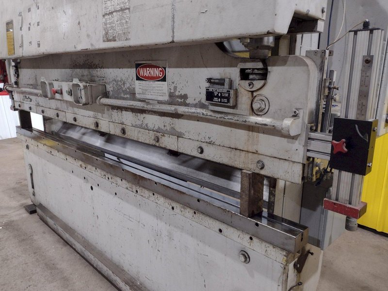 55 TON X 10' PACIFIC MODEL J55-10 HYDRAULIC PRESS BRAKE WITH HURCO BACK GAUGE: STOCK #10653