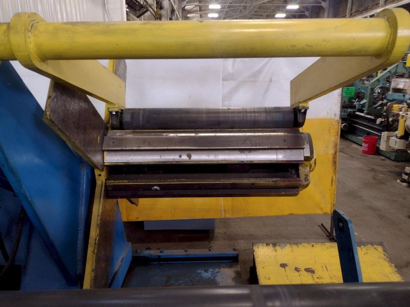 36" X 4" X 12,000 LBS YODER / STAMCO MOTORIZED SLITTING LINE STOCK #3731