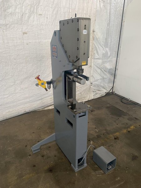 BTM TOG-L-LOC SHEET METAL JOINING SYSTEM. STOCK #0102423.