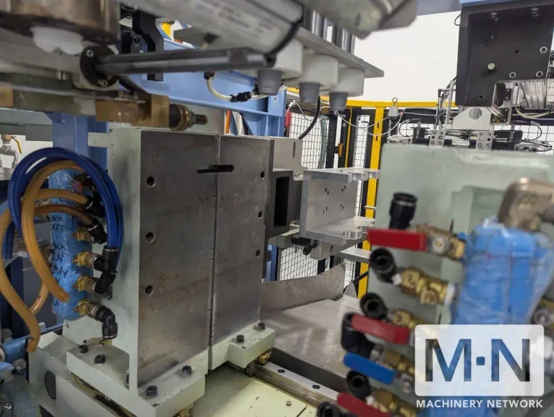FONG KEE MODEL EHB 65T03SS ELECTRIC EXTRUSION BLOW MOLDING MACHINE MFG 2022