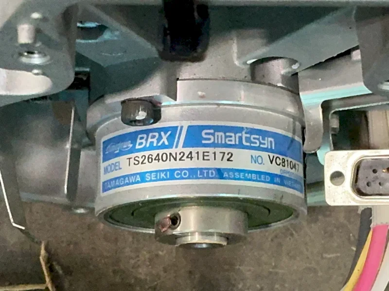 TAMAGAWA SEIKI AC SERVO MOTOR  -  3HNA008029-001 / TS4834N9030E411