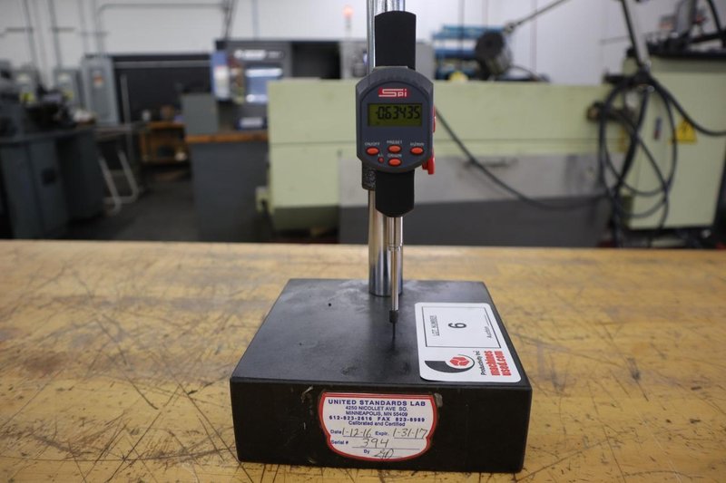 SPI Electronic Digital Height Indicator with 6"x'6"x2" Granite Base and Stand- Auction Item