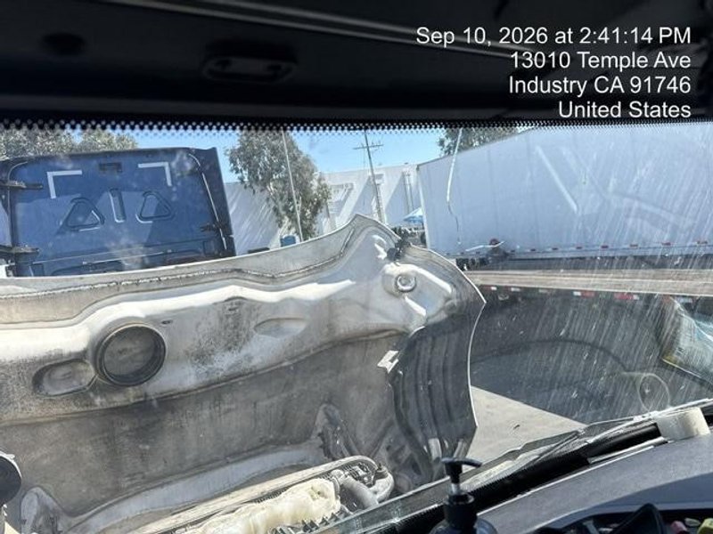 Freightliner Cascadia 126 Sleeper Truck, 2020 – DD15, Automatic