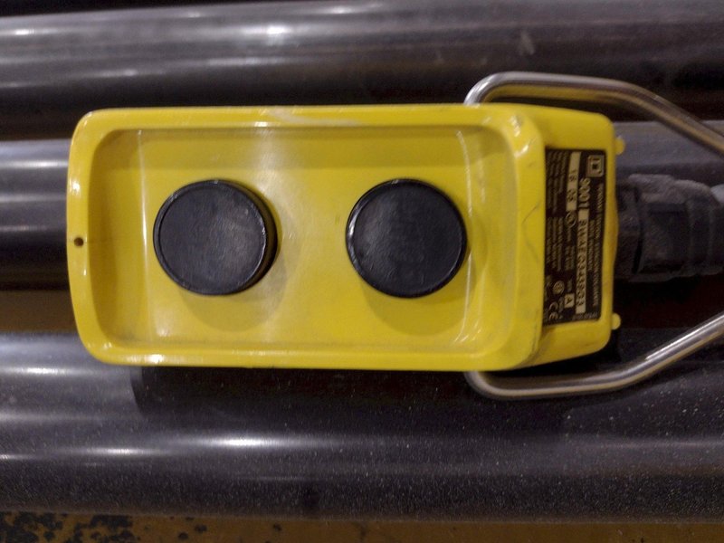 5' X 21" 3500 LB SOUTHWORTH DOUBLE ROLLER TOP LIFT TABLE: STOCK #20922