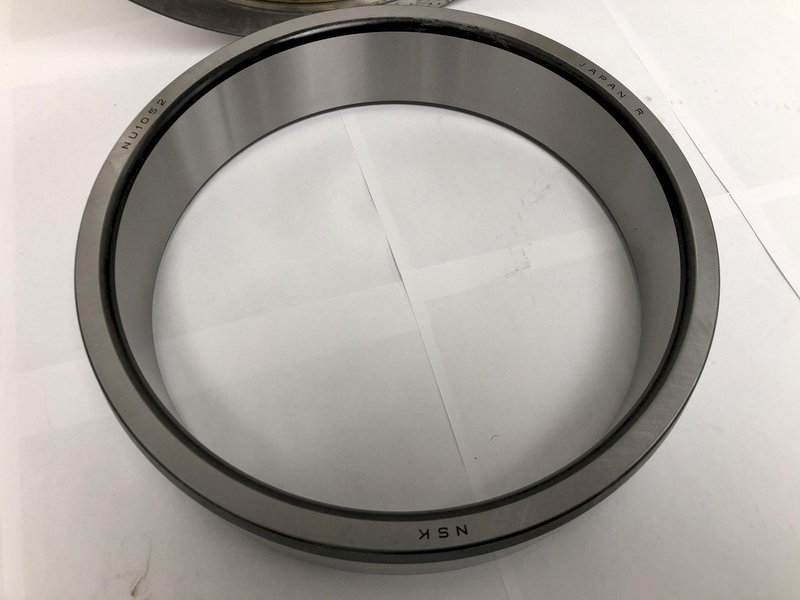 NSK RC-25 MODEL NU1052 COMPLETE CYNDRICAL BEARING: STOCK #14297