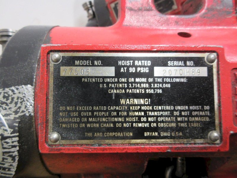 ARO Pneumatic Chain Hoists 1 Ton &amp; 1/4 Ton &amp; Assorted Parts- Auction Item