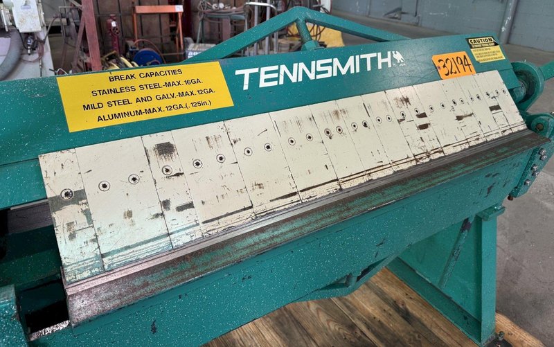 48" x 12 Ga. Tennsmith Box &amp; Pan Brake , Floor Model, Complete Set Of Fingers