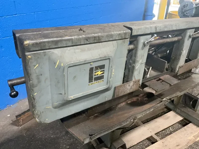 EMERSON 24" X 11" HORIZONTAL BAND SAW  -  10-2000S