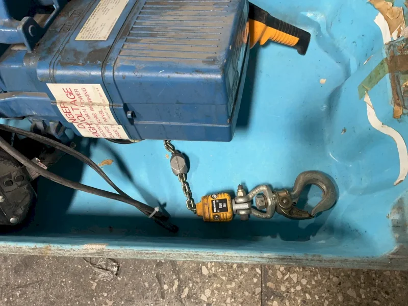 DEMAG CRANES &amp; COMPONENTS 550 LBS ELECTRIC HOIST  -  DKUN 2-250 V2 F4