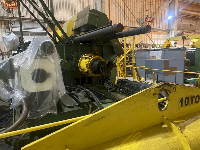 72" x .500" x 69,000# PRO-ECO RECOILER WITH SLIDE BASE, TWO (2) QUICK-CHANGE "QUILL-TYPE" DRUMS, OVERARM SEPARATOR &amp; COIL PUSHER ASSEMBLY