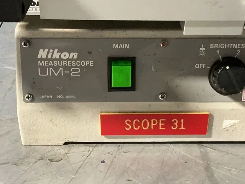 NIKON MEASURESCOPE  -  UM-2