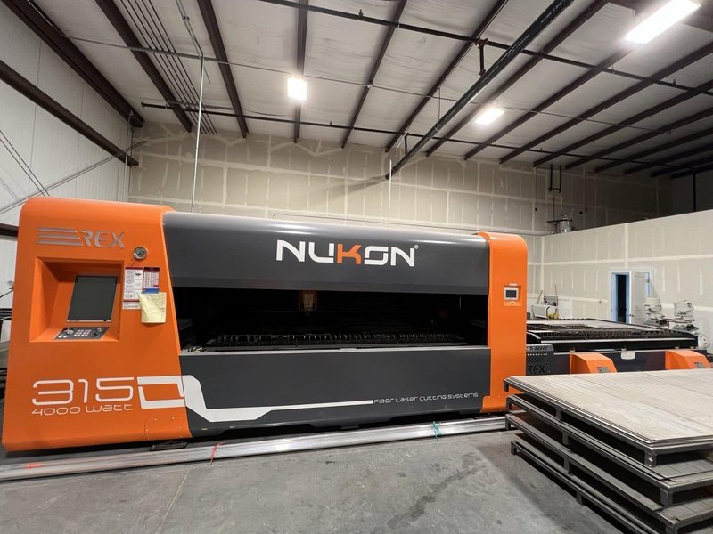 4000 Watt Nukon REX315 GX Fiber Laser, 2022 – 5’x10′ Table,  Dust Collector, Chiller