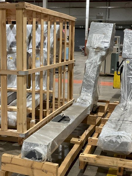 SIN MIN 2016 CHIP CONVEYOR 84″ x 7″ W/ 44″ DISCHARGE NEW