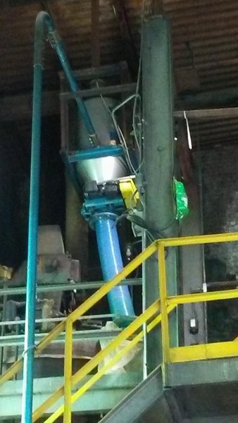 Hapman 2 Ton Bulk Bag Unloader and MiniVacTM Pneumatic Conveyor, 2011