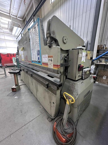 2005 Accurpress 713012 CNC Hydraulic Press Brake (#5376)
