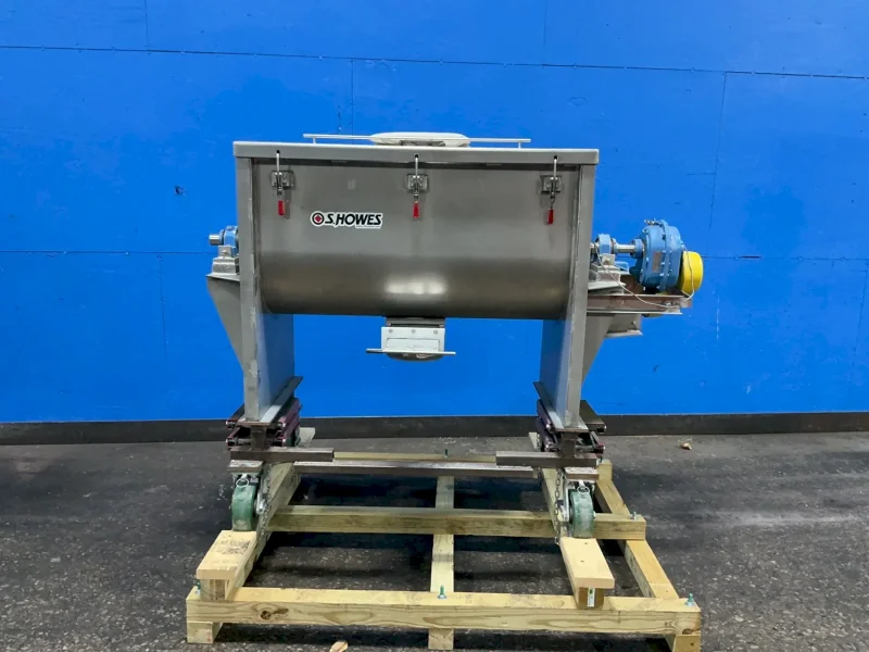 S. HOWES RIBBON BLENDER  -  ES-244