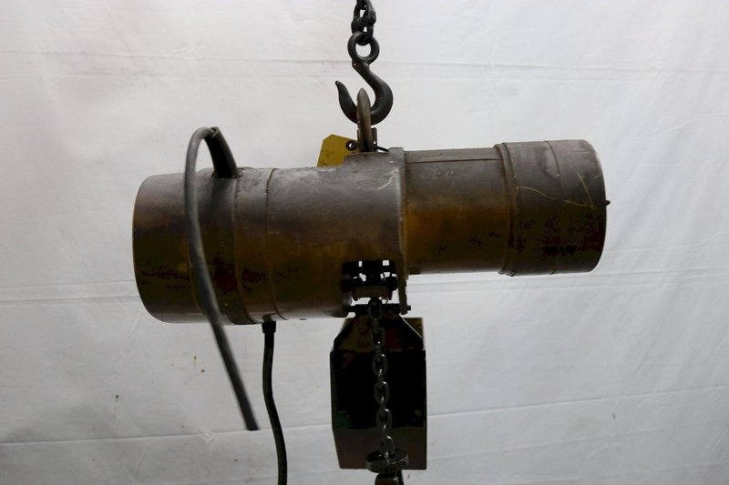 1/4 TON BUDGIT ELECTRIC CHAIN HOIST: STOCK #11998