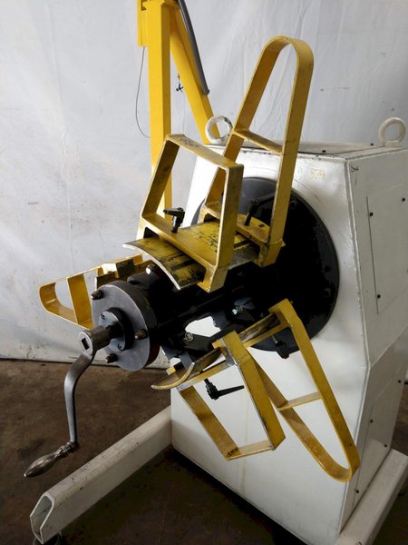 1100 LB X 16&quot; GSW MODEL #MHM0.5/1250SO SERVO MOTORIZED COIL REEL UNCOILER, NEW 1999: STOCK 12985