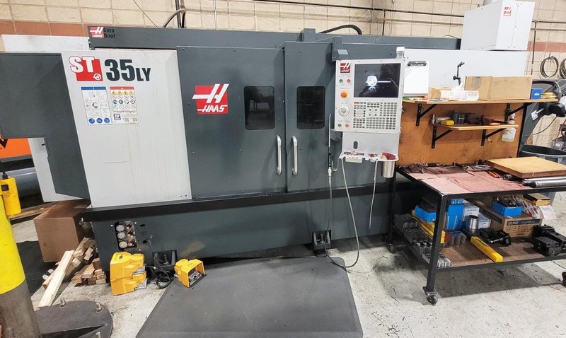 Haas ST-35LY CNC Lathe, 2020 – 62″ Long Bed, 6K Live Tooling, Y-Axis, Tool Presetter