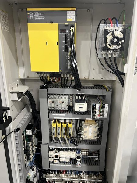 Takisawa LA-250 CNC Lathe, 2018 – Tailstock, Chip Conveyor, Parts Catcher