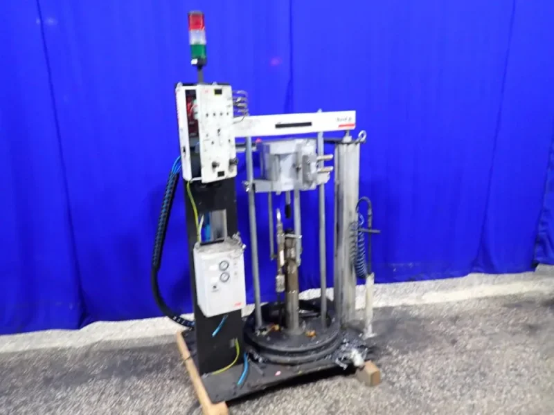 8 BAR ADHESIVE DISPENSING SYSTEM