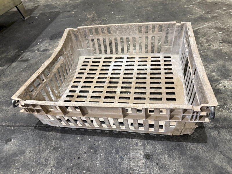 24" W X 10" H MIDBROOK MODEL #CYCLONE W/R/B0 STAINLESS STEEL BELT STYLE PARTS WASHER 2011: YOBRO #24811