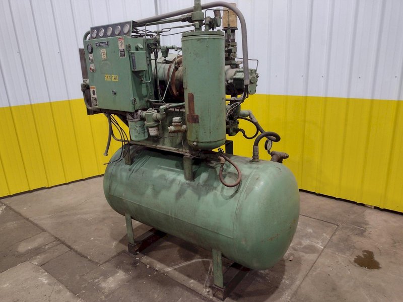 40 HP SULLAIR AIR COMPRESSOR: STOCK #19288