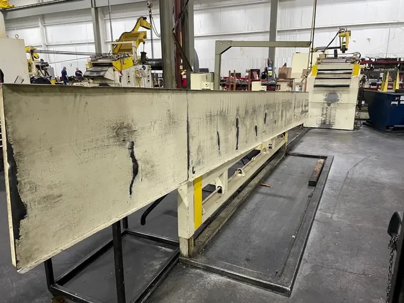 COE 22' X 24" THREADING TABLE, STOCK# 14264T