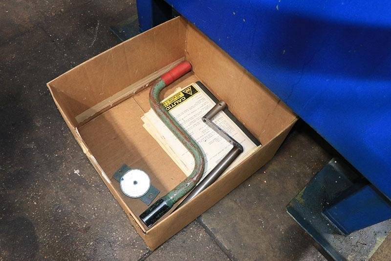 24" x 24" AIR FEEDS INC. Feeder/Straightener, Model AF-3