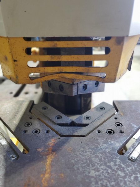 100 Ton Geka Hydracrop 100/SD Ironworker, 2002 – Press Brake, Notching