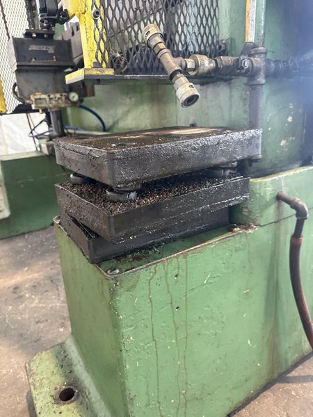 100 TON MINSTER P2-100-48 PIECE MAKER STRAIGHT SIDE HIGH SPEED PRESS. STOCK # 0773225