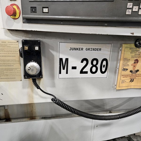 11" X 39" JUNKER JUCRANK 5000/50 CNC GRINDING MACHINE. STOCK # 0328726