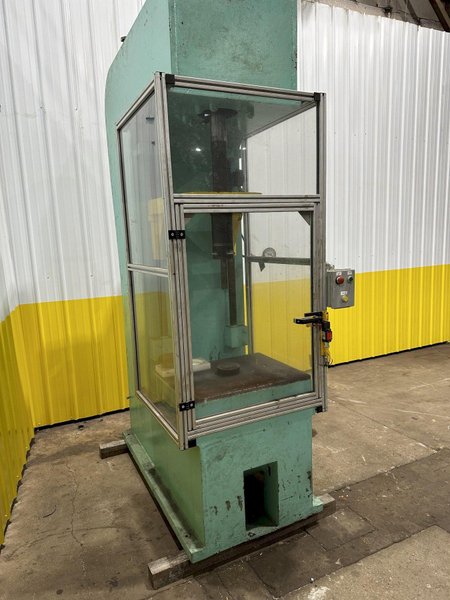 50 TON HANNIFIN MODEL F500-41-SP C-FRAME HYDRAULIC PRESS: STOCK #12233