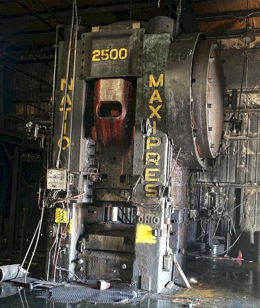 2500 TON NATIONAL MAXIPRESS FORGING PRESS. STOCK # 0758726