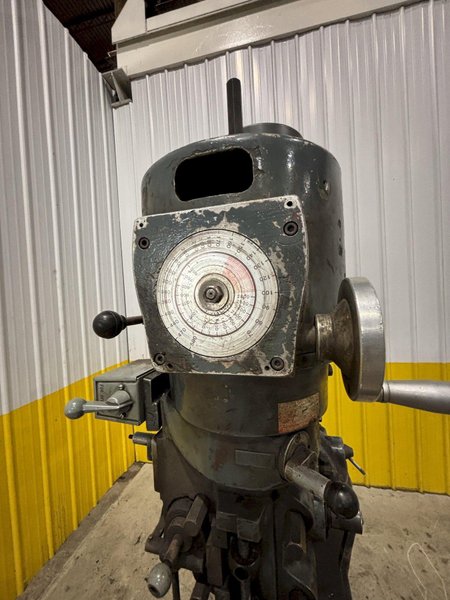 3 HP KING MODEL #942VS RAM TYPE VERTICAL MILLING MACHINE: STOCK #23625