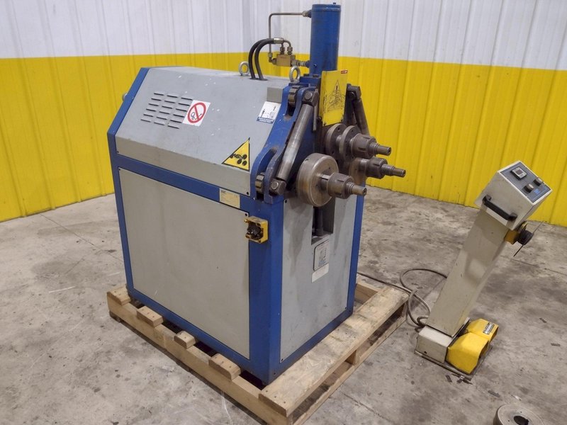 2&quot; x 2&quot; x 3/8&quot; TAURING MODEL #SAF DS60 HYDRAULIC ANGLE ROLL, 20003: STOCK #22814