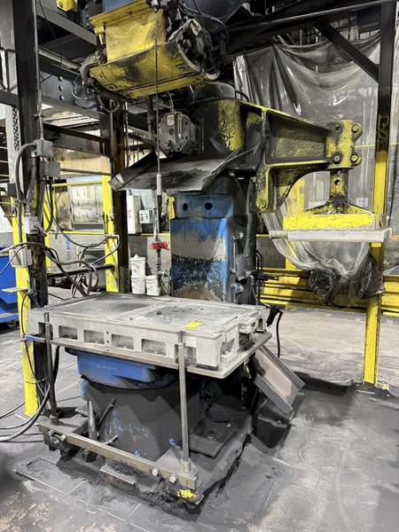 Osborn model 722 RJW semiautomatic molding machine s/n 19799-c with plc controls