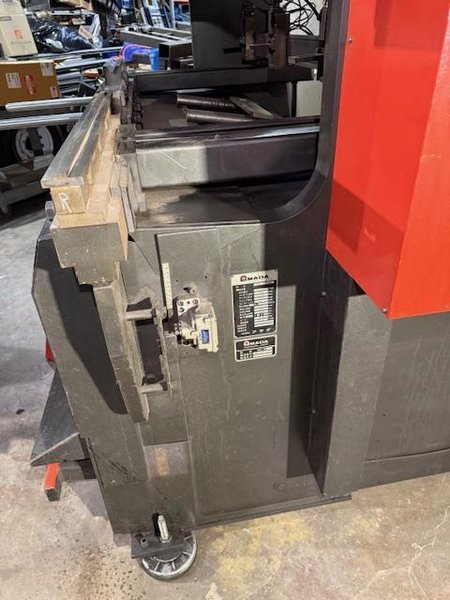 100 Ton x 10′ Amada RG 100S CNC Press Brake, 1991