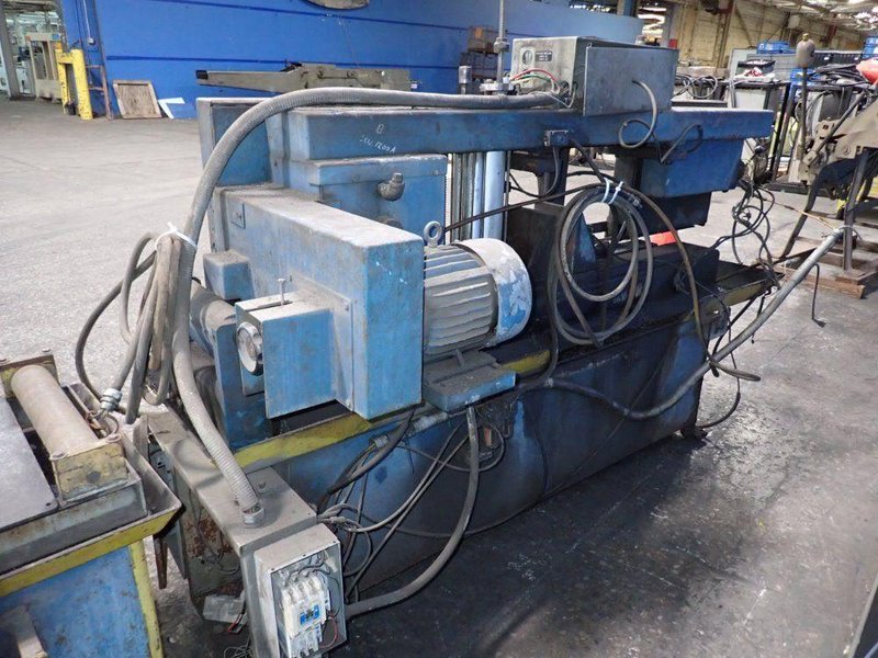 HEM INC 32" X 14" HORIZONTAL BAND SAW