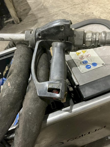 COLD JET MODEL #AERO 40 DRY ICE BLASTING MACHINE: YOBRO #24728