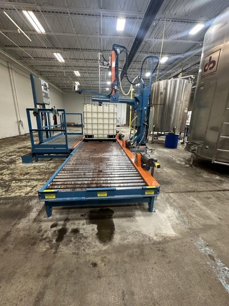 Specialty Equipment DF-5540U Automatic Liquid Filling Machine