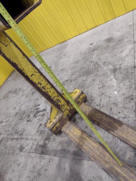 2,000 LB x 42&quot; x 48&quot; NATIONAL IND PALLET LIFTER CRANE ATTACHEMENT: STOCK #22369