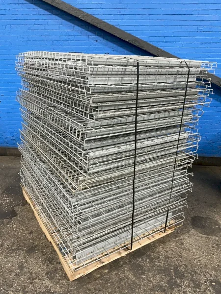 60” X 43” WIRE DECKING