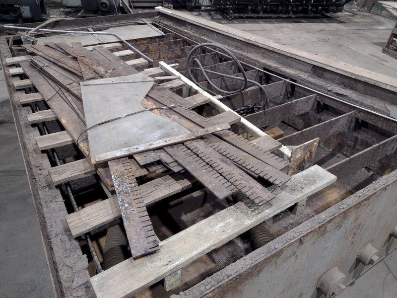 8&#039; X 15&#039; WATERJET TANK / PLASMA CUTTING TABLE: STOCK #23334