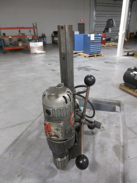 Black &amp; Decker 3/4" Portable Magnetic Drill Press with Jacobs 36KD Keyed Chuck- Auction Item